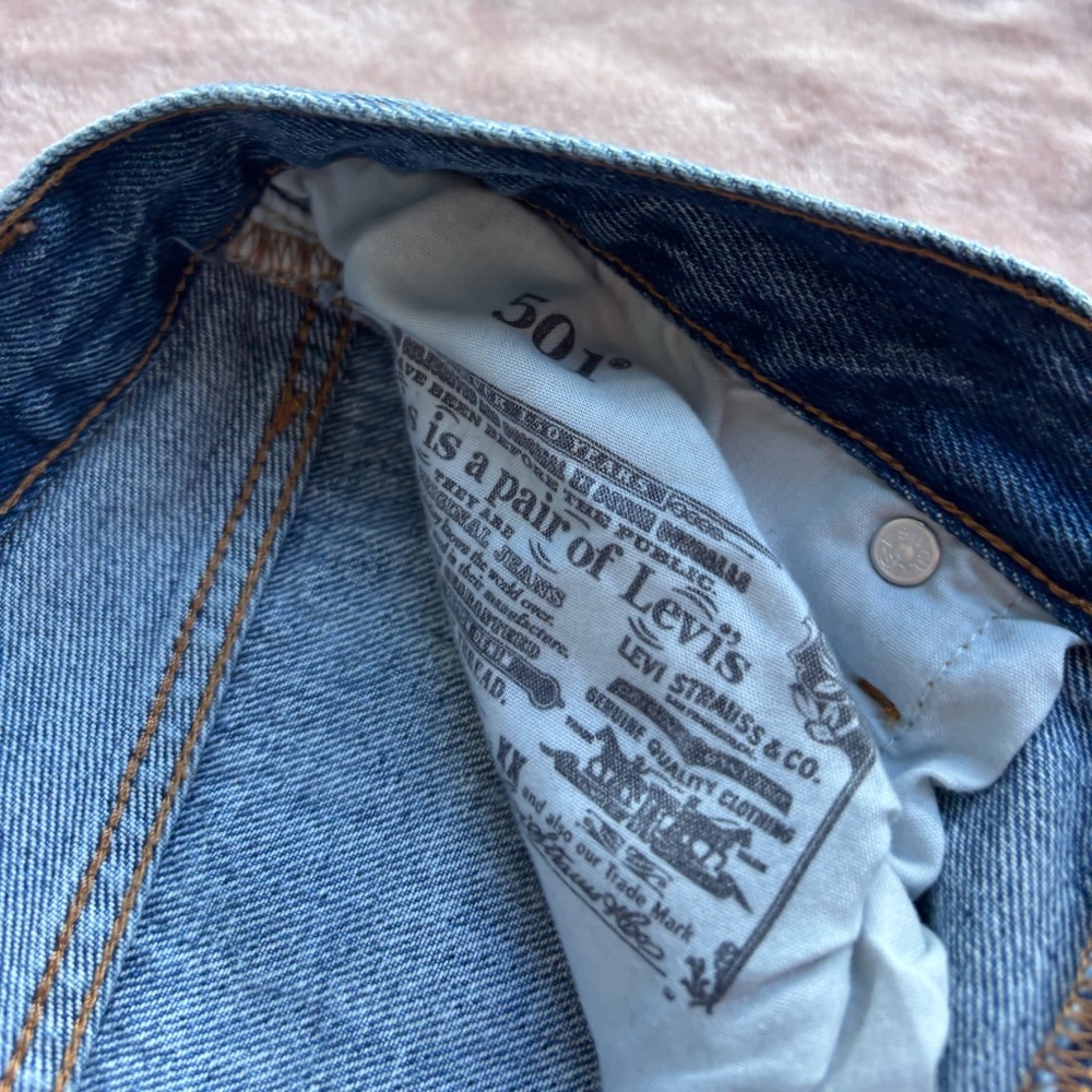 Levi’s 501s - Picture 5 of 8